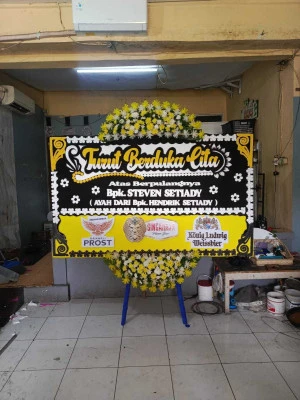 Papan Bunga di Pagenteran Pulosari