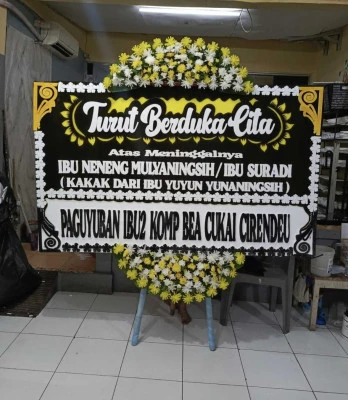 Papan Bunga di Pagenteran Pulosari